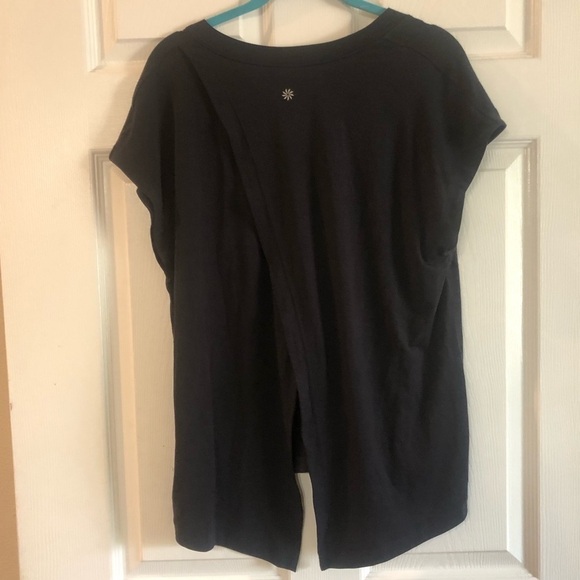 Athleta Explorer tee - Picture 6 of 13
